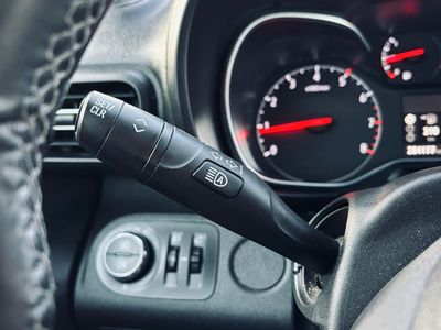 Opel Combo Van 1.5 CDTI 130k Enjoy XL AT8 - fotografia 50