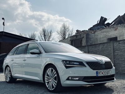 Škoda Superb Combi 2.0 TDI 190k 4x4 Style DSG EU6 - fotografia 14
