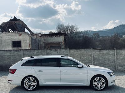 Škoda Superb Combi 2.0 TDI 190k 4x4 Style DSG EU6 - fotografia 17