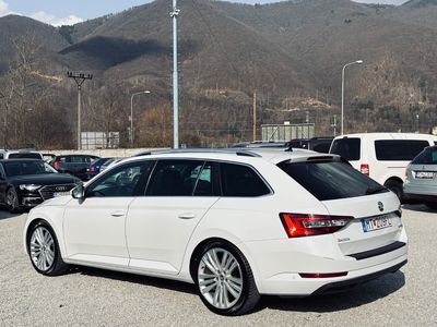 Škoda Superb Combi 2.0 TDI 190k 4x4 Style DSG EU6 - fotografia 22