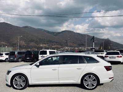 Škoda Superb Combi 2.0 TDI 190k 4x4 Style DSG EU6 - fotografia 23