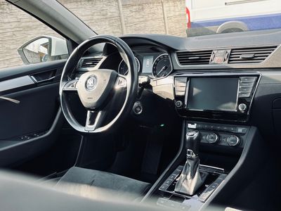 Škoda Superb Combi 2.0 TDI 190k 4x4 Style DSG EU6 - fotografia 36