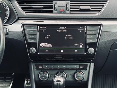 Škoda Superb Combi 2.0 TDI 190k 4x4 Style DSG EU6 - fotografia 43