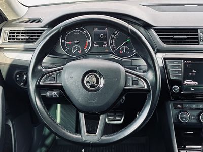 Škoda Superb Combi 2.0 TDI 190k 4x4 Style DSG EU6 - fotografia 45