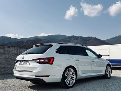 Škoda Superb Combi 2.0 TDI 190k 4x4 Style DSG EU6 - fotografia 7