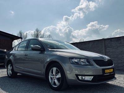 Škoda Octavia 1.2 TSI 110k Business - fotografia 14