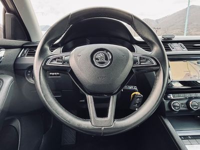 Škoda Octavia 1.2 TSI 110k Business - fotografia 48