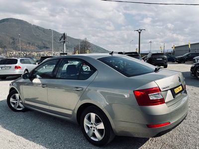 Škoda Octavia 1.2 TSI 110k Business - 5