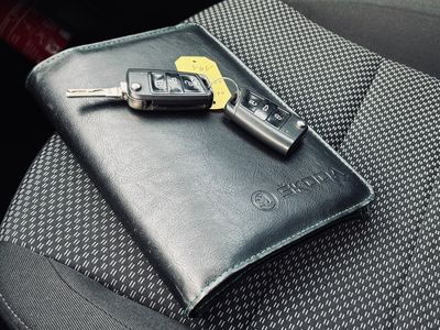 Škoda Octavia 1.2 TSI 110k Business - fotografia 54