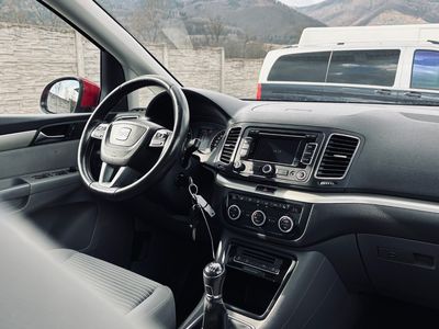 Seat Alhambra 2.0 TDI CR DPF Style - fotografia 30