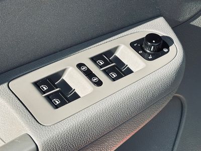 Seat Alhambra 2.0 TDI CR DPF Style - fotografia 39