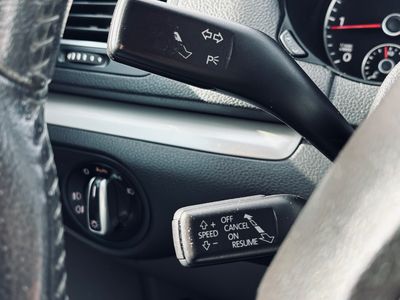 Seat Alhambra 2.0 TDI CR DPF Style - fotografia 40