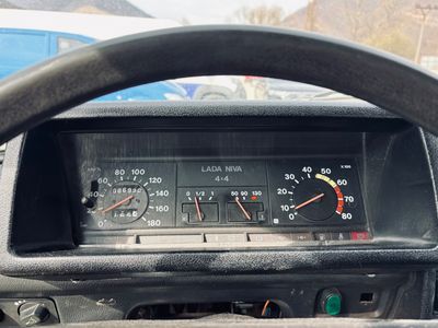 Lada Niva 1.9 D - fotografia 22