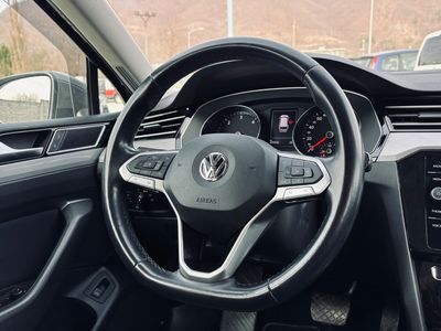 Volkswagen Passat Variant 2.0 TDI EVO Business DSG - fotografia 31