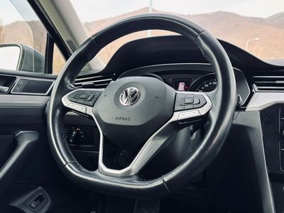 Volkswagen Passat Variant 2.0 TDI EVO Business DSG - fotografia 35