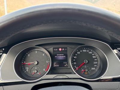 Volkswagen Passat Variant 2.0 TDI EVO Business DSG - fotografia 48