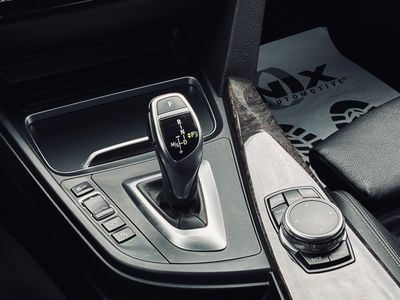 BMW Rad 3 340i xDrive Luxury Line A/T - fotografia 52