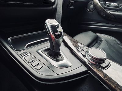 BMW Rad 3 340i xDrive Luxury Line A/T - fotografia 55