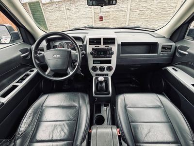 Jeep Patriot 2.0 CRD Limited - fotografia 37