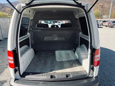 Volkswagen Caddy Life 1.6 TDI 102k Comfortline Maxi - fotografia 23