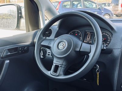 Volkswagen Caddy Life 1.6 TDI 102k Comfortline Maxi - fotografia 30