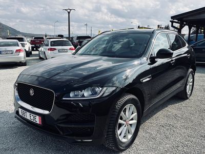 Jaguar F-Pace 2.0D I4 180k Prestige AWD A/T - fotografia 11