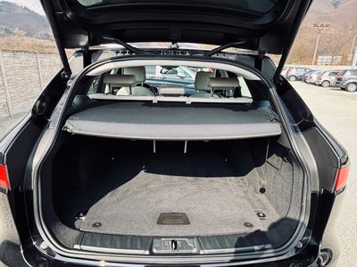 Jaguar F-Pace 2.0D I4 180k Prestige AWD A/T - fotografia 30