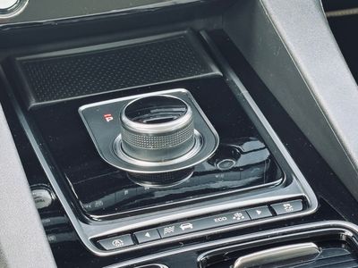 Jaguar F-Pace 2.0D I4 180k Prestige AWD A/T - fotografia 43