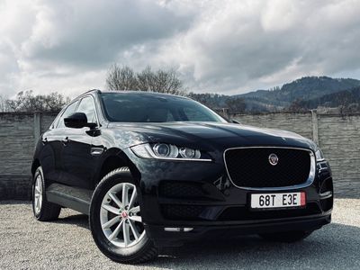 Jaguar F-Pace 2.0D I4 180k Prestige AWD A/T - 6