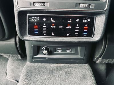 Audi Q7 3.0TDI+MHEV Black Line R21 možna výmena - fotografia 23