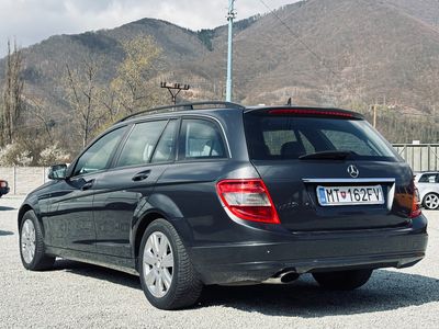 Mercedes-Benz C trieda Kombi 200 CDI Elegance - fotografia 19