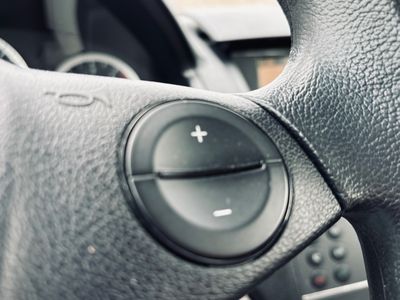 Mercedes-Benz C trieda Kombi 200 CDI Elegance - fotografia 37