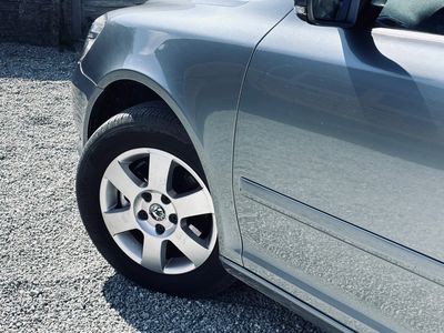 Škoda Octavia Combi 1.6 TDI CR DPF 4x4 Business - fotografia 14