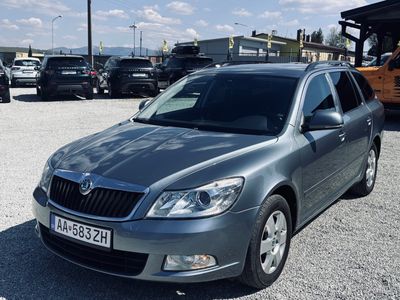 Škoda Octavia Combi 1.6 TDI CR DPF 4x4 Business - fotografia 9