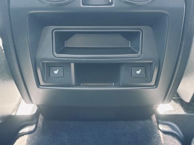 Land Rover Discovery 2.7 TDV6 S A/T - fotografia 24