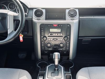 Land Rover Discovery 2.7 TDV6 S A/T - fotografia 26
