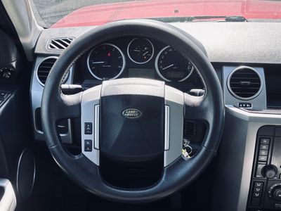 Land Rover Discovery 2.7 TDV6 S A/T - fotografia 30