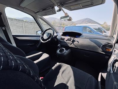 Citroën C4 Picasso 1.6 HDi 16V Confort - fotografia 15