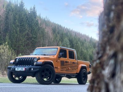 Jeep Gladiator 3.6 V6 automat R22 top stav - fotografia 20