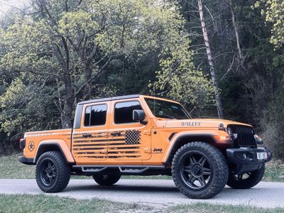 Jeep Gladiator 3.6 V6 automat R22 top stav - fotografia 9