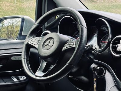 Mercedes-Benz V trieda V250 d extralang A/T - fotografia 24