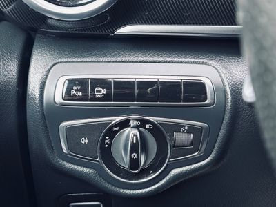 Mercedes-Benz V trieda V250 d extralang A/T - fotografia 32