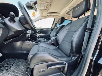 Renault Mégane Grandtour 1.5 dCi GT Style - fotografia 42