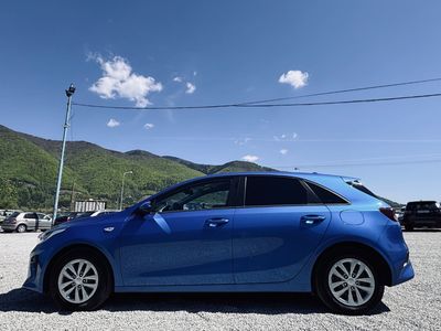 Kia Ceed 1.0 T-GDi Amber - fotografia 11