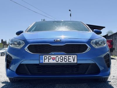 Kia Ceed 1.0 T-GDi Amber - fotografia 14