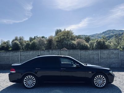 BMW Rad 7 750 i Long A/T - 2