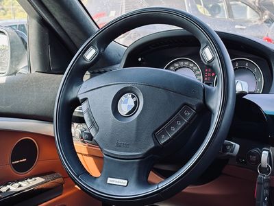 BMW Rad 7 750 i Long A/T - fotografia 28