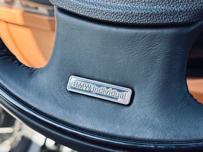 BMW Rad 7 750 i Long A/T - fotografia 36