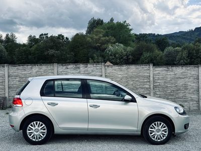 Volkswagen Golf 1.2 TSI 85k Comfortline - 2