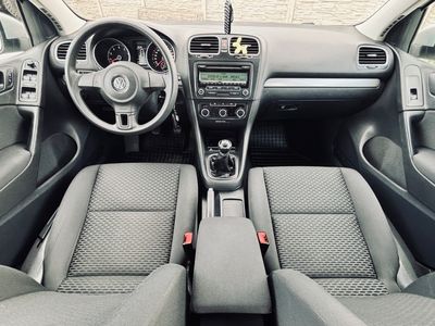 Volkswagen Golf 1.2 TSI 85k Comfortline - fotografia 33